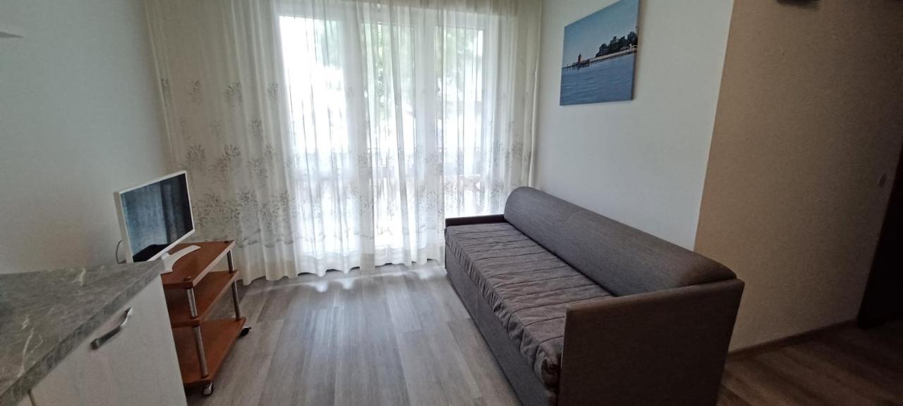Casa Bivi - Apartments With 1 And 2 Bedrooms - Click Here For More Availabilities Lignano Sabbiadoro Exterior photo